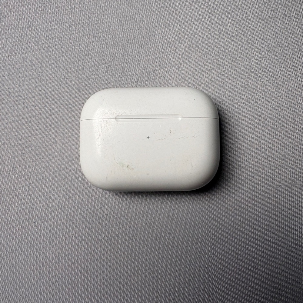Apple AirPods Pro 1st Gen Wireless Earbuds with MagSafe Charging Case A2190